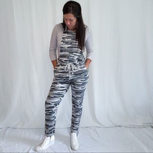 Super Comfy Grey Camo Knit Overalls by Wallflower
